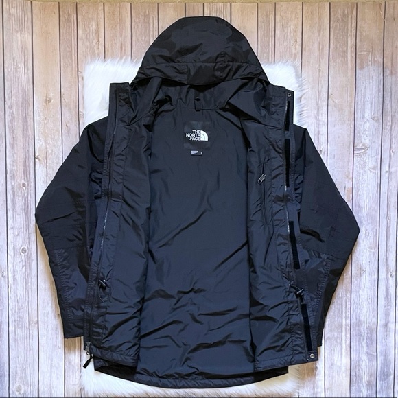 The North Face Men’s Karakoram DryVent Waterproof Jacket - Picture 6 of 10
